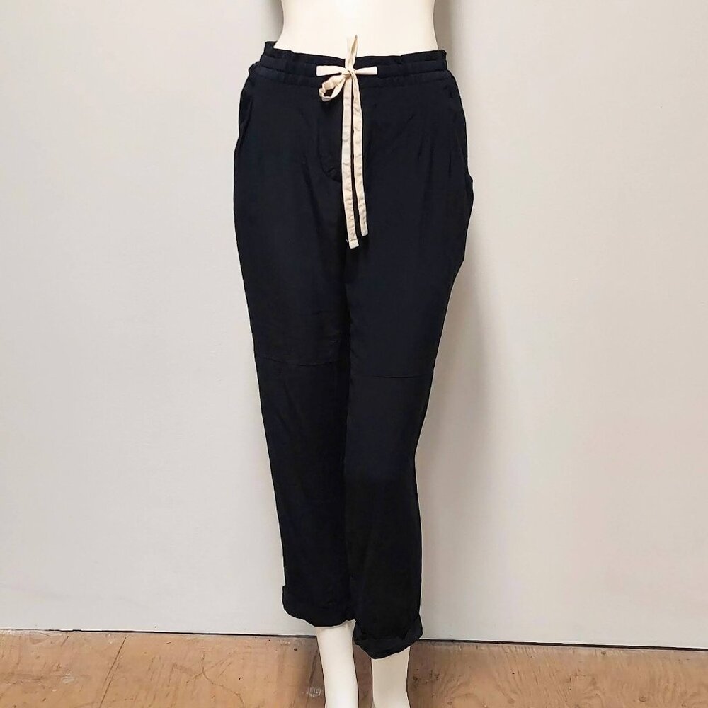 Wilfred Aritzia Black 100%Silk Lounge pants w/pockets & contrasting tie Size: S